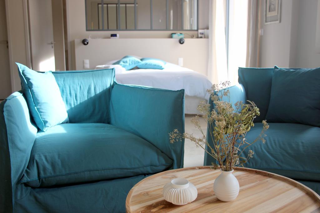 La Magnanerie De L'Isle B&B LʼIsle-sur-la-Sorgue Quarto foto